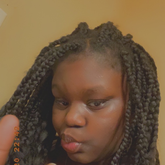 Meet your Posher, Aaliyah - Picture 1 of 1